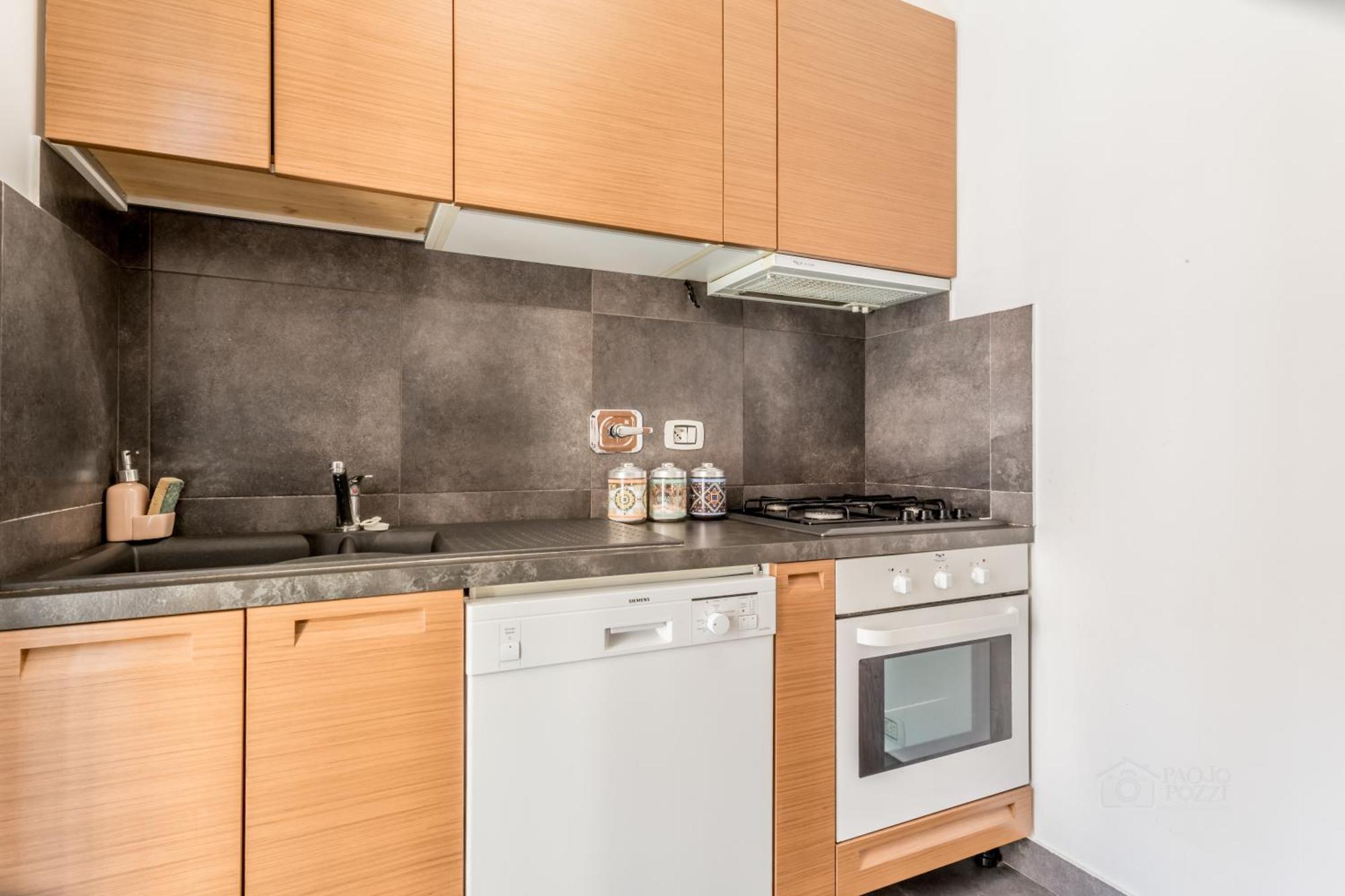 Bbhome Comfort Apartment Near Colosseum Rome Exterior photo