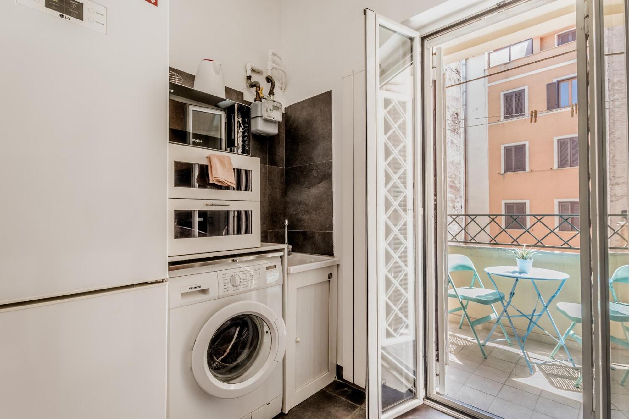 Bbhome Comfort Apartment Near Colosseum Rome Exterior photo